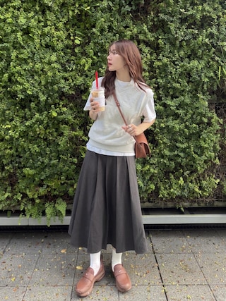 「NIKE(ナイキ)のナイキ エア マックス フェノメナ ウィメンズシューズ / Nike Air Max Phenomena Women's Shoes IM8814-200 Cacao Wow(ローファー)」を使った、かほこ。さん(レディース・162cm)の秋コーディネート