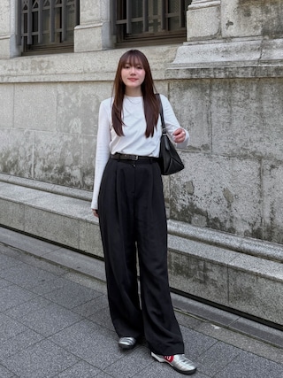 「NIKE（ナイキ）のナイキ トータル 90 ウィメンズシューズ / Nike Total 90 Women's Shoes IM7595-001 Metallic Silver（スニーカー）」を使った、かほこ。さん（レディース・162cm）の春コーディネート