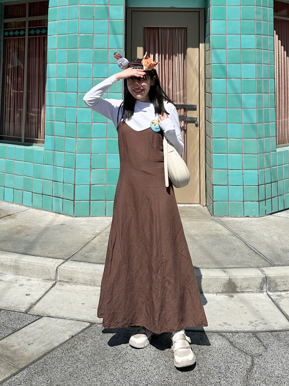 ZARAのワンピース/ドレス（ブラウン系）を使った「キャミワンピ」の