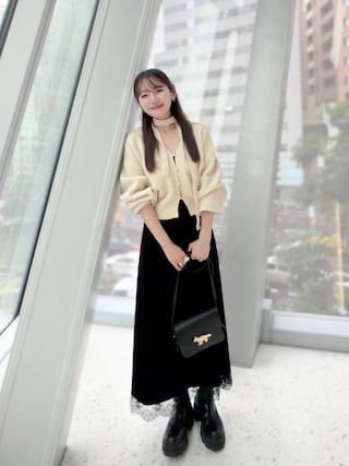 「 hellam(へラム)のチョーカー付きニットカーディガン(カーディガン/ボレロ)」を使った、かほこ。さん(レディース・162cm)の秋コーディネート