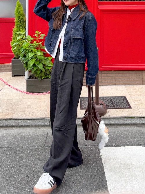 リラックスフルイドワイドレッグパンツ（スラックス）｜COS（コス）の