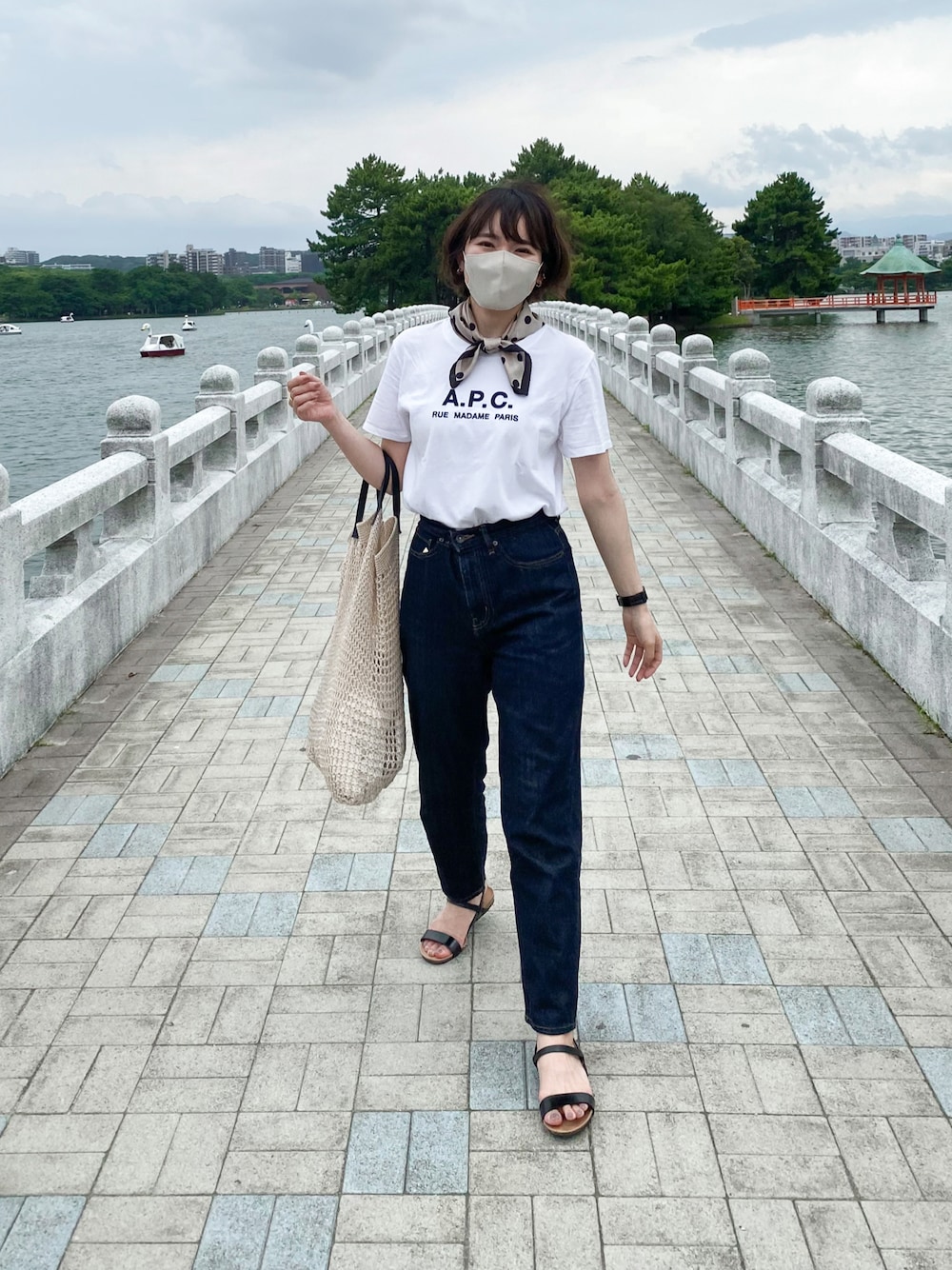 clap お花Tシャツとクロップドパンツ　ペア かほこ。｜A.P.C.のTシャツ/カットソーを使ったコーディネート