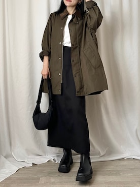 「Barbour（バブアー）のアイテム（その他アウター）」を使った、かほこ。さん（レディース・162cm）の秋コーディネート