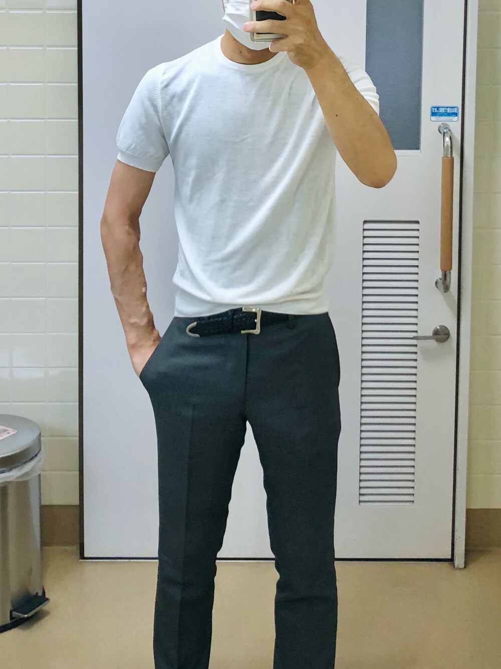 「出勤、クールビズ」｜「BEAMS Fのアイテム（トップス、ホワイト系）」を使った、RTさん（メンズ・177cm）の夏コーディネートの1枚目の写真