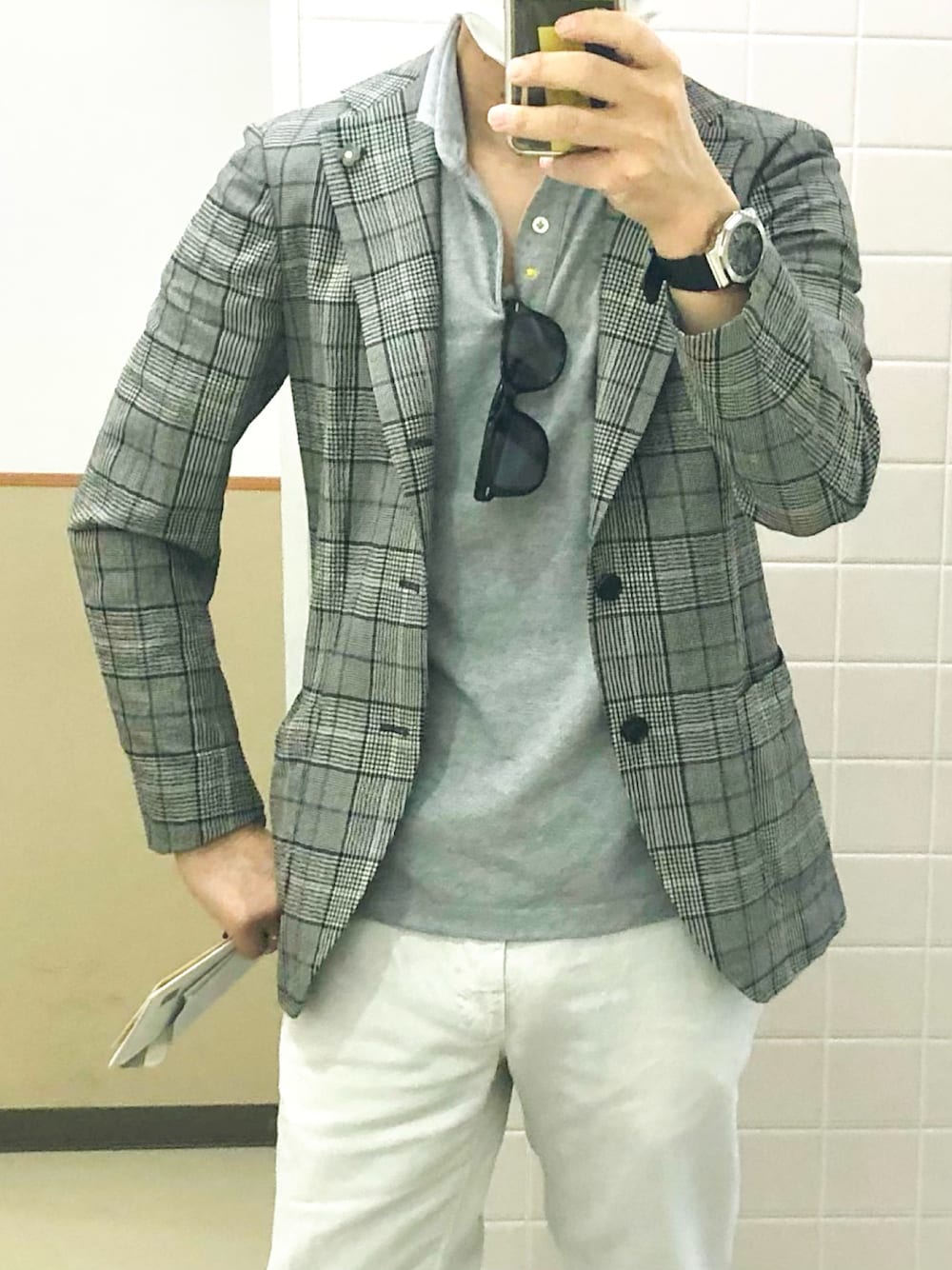 「休日スタイル」｜「GIANNETTOのアイテム（ポロシャツ、グレー系）」を使った、RTさん（メンズ・177cm）の春コーディネートの1枚目の写真