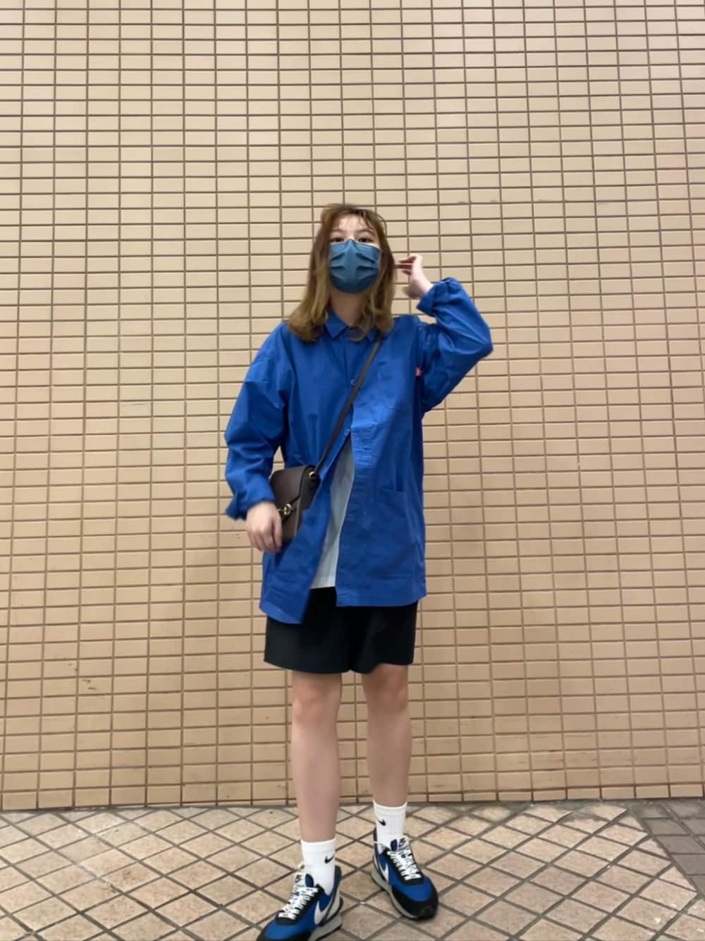 「VINTAGE、summer、ootd、boy、90's、girl、Hong Kong、oversize、hkgirl、韓系、日系極簡、Nike undercover daybreak、Nike undercover」｜「NERDYのアイテム（ジャケット/アウター、ブルー系）」を使った、w.s.sさん（レディース・160cm）の夏コーディネートの1枚目の写真