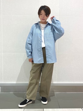 「JUNRED（ジュンレッド）のアイテム（チノパンツ）」を使った、SHIGEさん（レディース・165cm）の秋コーディネート