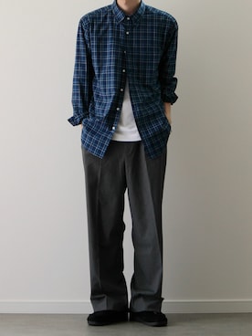 「UNIQLO（ユニクロ）のアイテム（スラックス）」を使った、sawaさん（メンズ・173cm）の秋コーディネート