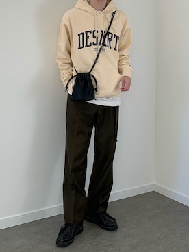 「ロゴパーカー」｜「アイテム（スウェット）」を使った、sawaさん（メンズ・173cm）の冬コーディネート