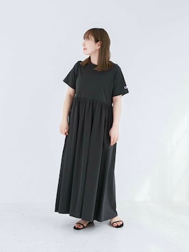 「URBAN RESEARCH Sonny Label（アーバンリサーチサニーレーベル）のアイテム（ワンピース/ドレス）」を使った、satoさん（レディース・156cm）の春コーディネート