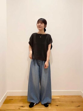 「URBAN RESEARCH DOORS（アーバンリサーチドアーズ）のリネンライクニットプルオーバー（ニット/セーター）」を使った、せいくらさん（レディース・159cm）の夏コーディネート