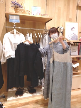 「サマンサモスモス」｜「アイテム（シャツワンピース）」を使った、タブンネさん（レディース・166cm）の冬コーディネート