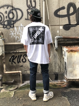 Akinori Iwataさんのコーディネート