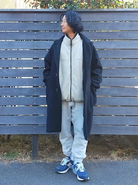 「スウエットパンツ」｜「アイテム（チェスターコート）」を使った、D.nakamuraさん（メンズ・170cm）の冬コーディネート
