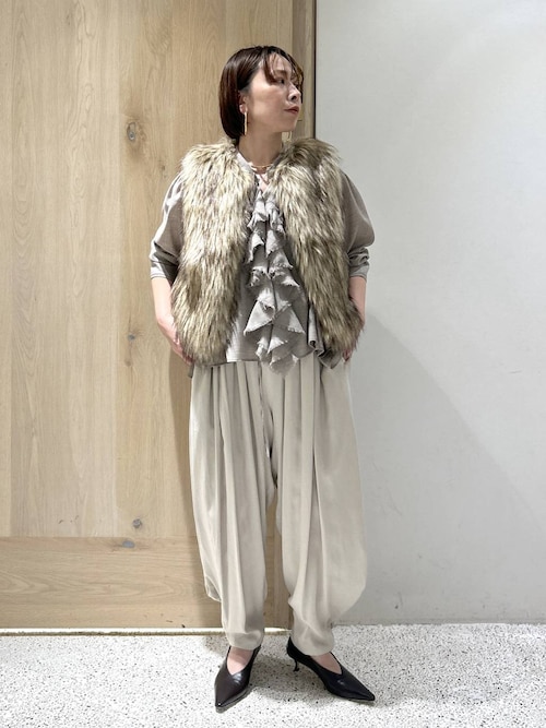 最終掲載値下げカレンソロジー　シャギーファーベスト Curensology(カレンソロジー)/シャギーファーベスト（ベスト