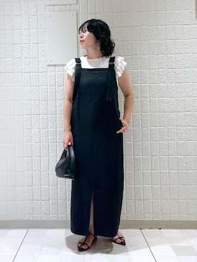 「アパートバイローリーズ」｜「アイテム（ジャンパースカート）」を使った、yato-miさん（レディース・158cm）の夏コーディネート