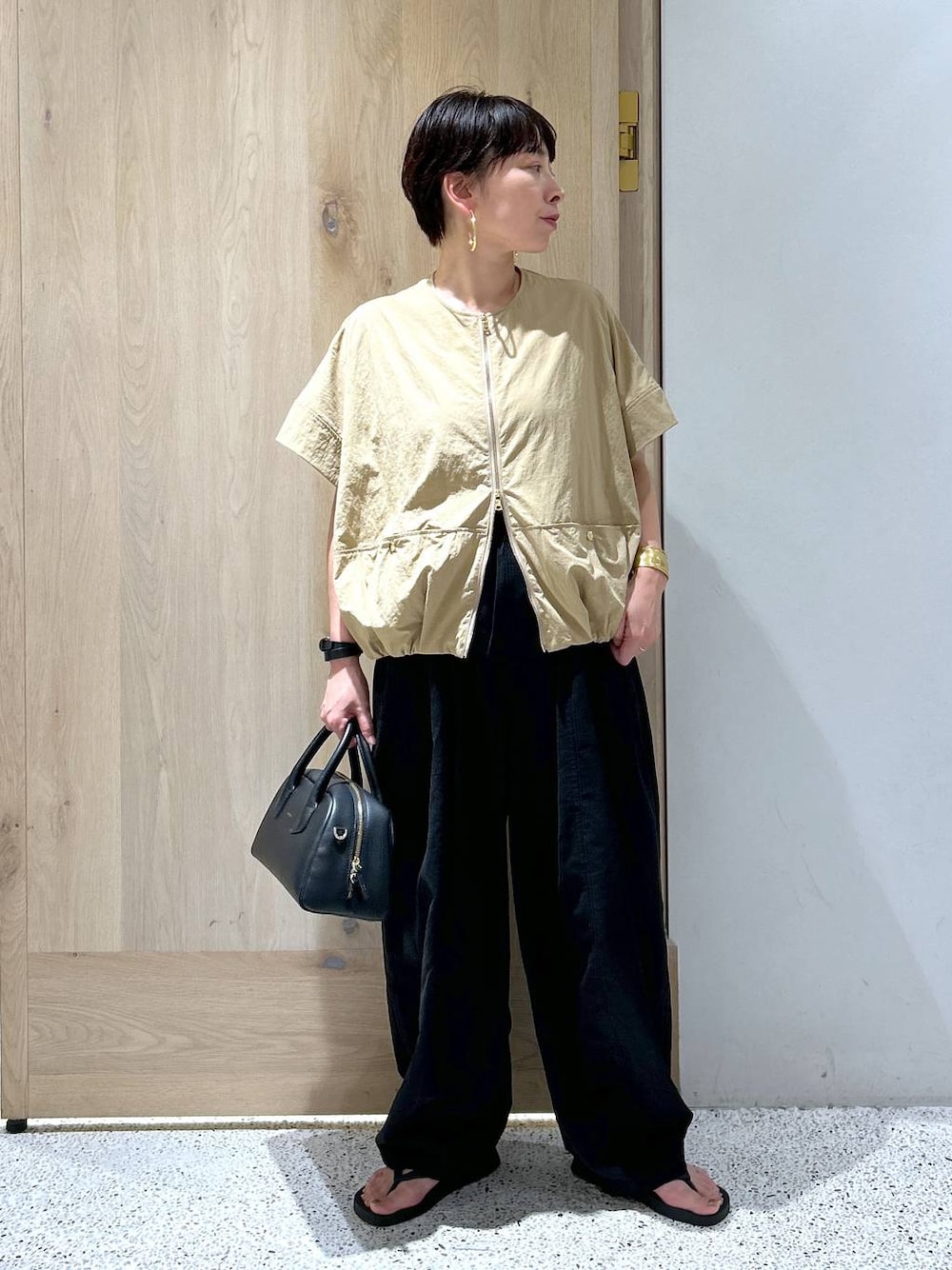 Curensology(カレンソロジー)/タスランジップブラウスを使った人気