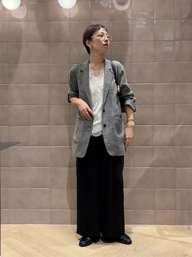 「A part by（アパートバイ）のサテンレースタンク（シャツ/ブラウス、ホワイト系）」を使った、yato-miさん（レディース・158cm）の秋コーディネート