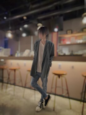 「glamb（グラム）のローカットスニーカー（スニーカー、ブラック系）」を使った、SGさん（メンズ・170cm）の春コーディネート