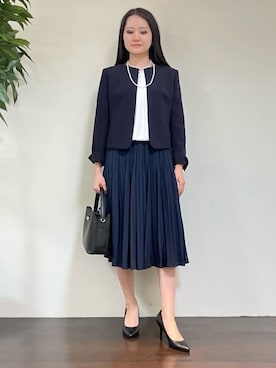 「UNTITLED（アンタイトル）の◆【洗える/ストレッチ性/軽い】ノーカラージャケット（ノーカラージャケット、ブルー系）」を使った、カレンさん（レディース・162cm）の冬コーディネート
