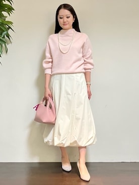「UNTITLED（アンタイトル）の【洗える】スポンディッシュ ボトルネックニット（ニット/セーター、ピンク系）」を使った、カレンさん（レディース・162cm）の冬コーディネート