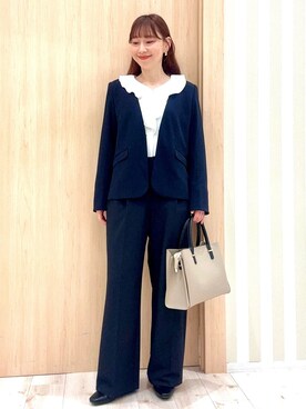 「SHOO・LA・RUE（シューラルー）の【洗濯機可/通勤】お顔周りを華やかに フリル襟ブラウス（シャツ/ブラウス、ホワイト系）」を使った、ririさん（レディース・161cm）の冬コーディネート