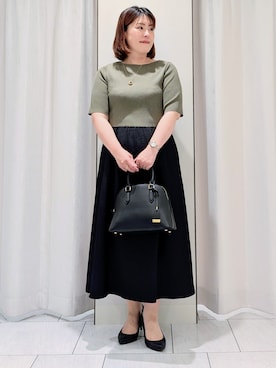 「UNTITLED（アンタイトル）の【追加8／名品】2WAYポケットボストンバッグ（ハンドバッグ、ブラック系）」を使った、Onumaさん（レディース・163cm）の春コーディネート