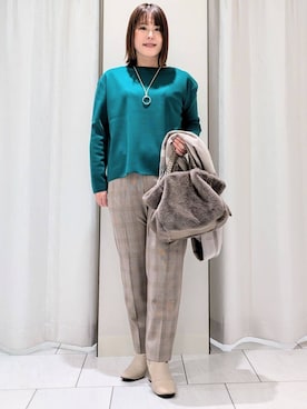 「アイテム（ストール/ショール）」を使った、Onumaさん（レディース・163cm）の秋コーディネート