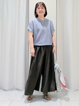 「UNTITLED（アンタイトル）の【古畑星夏さん着用/11色展開/体型カバー】前後2WAYフレンチスリーブニット（ニット/セーター、パープル系）」を使った、Onumaさん（レディース・163cm）の夏コーディネート
