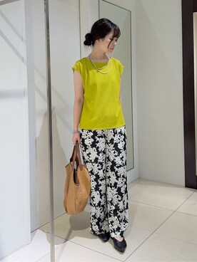 「UNTITLED（アンタイトル）の【ジャージ素材】インナードッキングシアーカットソー（Tシャツ/カットソー、グリーン系）」を使った、kaoruさんの夏コーディネート