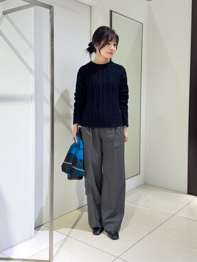 「UNTITLED（アンタイトル）の【洗える】スポンディッシュ ケーブル柄ニット（ニット/セーター、ブルー系）」を使った、kaoruさんの冬コーディネート