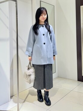 「UNTITLED（アンタイトル）の【ミディ丈/軽やか】セミラグランリバー コート（ノーカラーコート、ブルー系）」を使った、kaoruさんの秋コーディネート