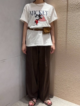「アイテム（ベルト、イエロー系）」を使った、miさん（レディース・164cm）の夏コーディネート