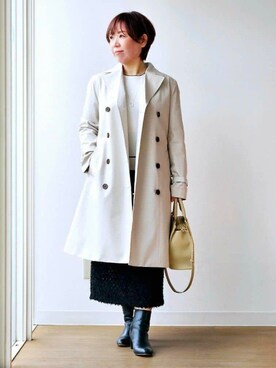 「アイテム（トレンチコート、グレー系）」を使った、やじまさん（レディース・155cm）の冬コーディネート