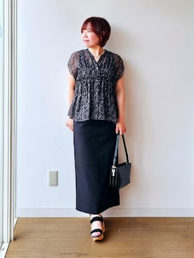 「UNTITLED（アンタイトル）のヴィンテージドットブラウス（シャツ/ブラウス、グレー系）」を使った、やじまさん（レディース・155cm）の夏コーディネート