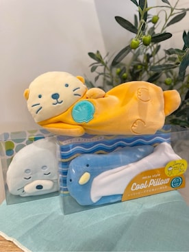 「212 KITCHEN STORE（トゥワントゥキッチンストア）のクールピロー アザラシ（その他小物、その他）」を使った、まのちゃんさん（レディース・160cm）の春コーディネート