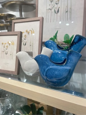 「212 KITCHEN STORE（トゥワントゥキッチンストア）のシナリー バードフラワーベースS BL（インテリア雑貨、その他）」を使った、まのちゃんさん（レディース・160cm）の春コーディネート