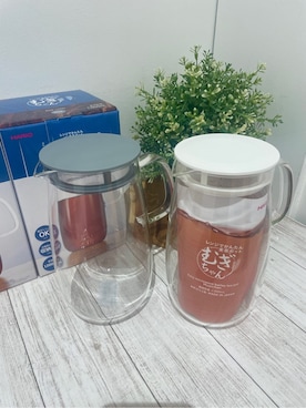 「212 KITCHEN STORE（トゥワントゥキッチンストア）のレンジでかんたん麦茶ポットむぎちゃん GY ＜HARIO  ハリオ＞（グラス/マグカップ/タンブラー、その他）」を使った、まのちゃんさん（レディース・160cm）の夏コーディネート