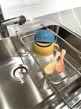 「212 KITCHEN STORE（トゥワントゥキッチンストア）のシンクの中でも外でも水切りメッシュかご（掃除グッズ、その他）」を使った、まのちゃんさん（レディース・160cm）の秋コーディネート