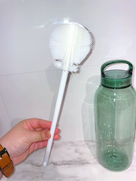 「212 KITCHEN STORE（トゥワントゥキッチンストア）のプラタワフォーボトル　WH ＜tidy ティディ＞（掃除グッズ、その他）」を使った、まのちゃんさん（レディース・160cm）の夏コーディネート