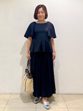 「Reflect（リフレクト）の【UVカット／接触冷感／吸水速乾】フレアスリーブペプラムカットソー（Tシャツ/カットソー、ブラック系）」を使った、itoさん（レディース・157cm）の夏コーディネート