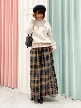 「Cutie Blonde（キューティーブロンド）の【S-LL】もちもち感がたまらない モールロゴリブ切替ニット（ニット/セーター、ホワイト系）」を使った、おぐねぇさん（レディース・157cm）の冬コーディネート