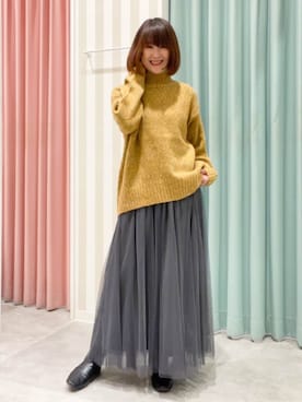 「SHOO・LA・RUE（シューラルー）の【セレモニーからデイリーまで】女性らしさあふれる チュールスカート（スカート、グレー系）」を使った、おぐねぇさん（レディース・157cm）の冬コーディネート