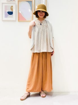 「SHOO・LA・RUE（シューラルー）のデイリー使いに ランダムテレコ タンクトップ（タンクトップ、グレー系）」を使った、おぐねぇさん（レディース・157cm）の夏コーディネート