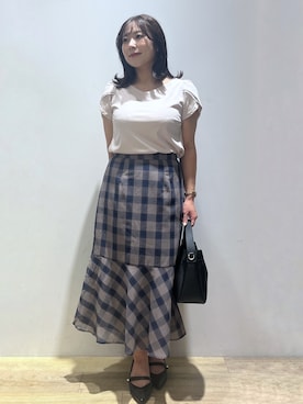 「index（インデックス）の【接触冷感／UVケア】ハートネックレースレイヤードトップス《洗濯機OK／6col》（Tシャツ/カットソー、ベージュ系）」を使った、さやかさん（レディース・149cm）の夏コーディネート
