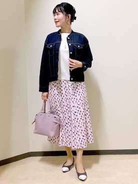 「アイテム（デニムジャケット、ピンク系）」を使った、benigingerさん（レディース・164cm）の春コーディネート