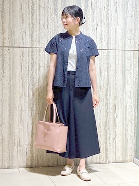 「Reflect（リフレクト）の【通勤◎】カットワーク刺繍レース シャツブラウス（シャツ/ブラウス、ブルー系）」を使った、benigingerさん（レディース・164cm）の秋コーディネート