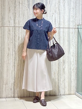 「Reflect（リフレクト）の【通勤◎】カットワーク刺繍レース シャツブラウス（シャツ/ブラウス、ブルー系）」を使った、benigingerさん（レディース・164cm）の秋コーディネート