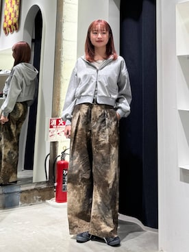 「RAGEBLUE（レイジブルー）のシアーロンＴ（Tシャツ/カットソー、ホワイト系）」を使った、サヤノさん（レディース・159cm）の秋コーディネート