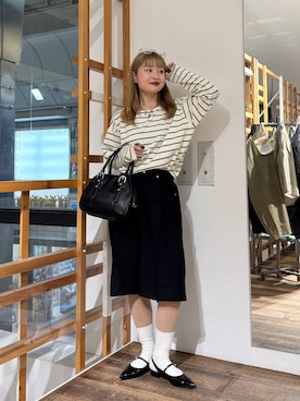 「RAGEBLUE（レイジブルー）のアイテム（スラックス）」を使った、サヤノさん（レディース・159cm）の春コーディネート